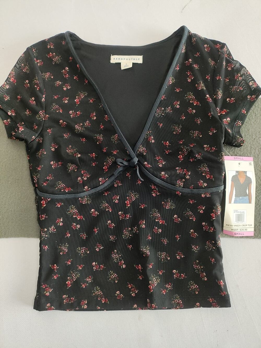 Aeropostale Black Floral Mesh V-Neck Crop Top Women's Size S NWT